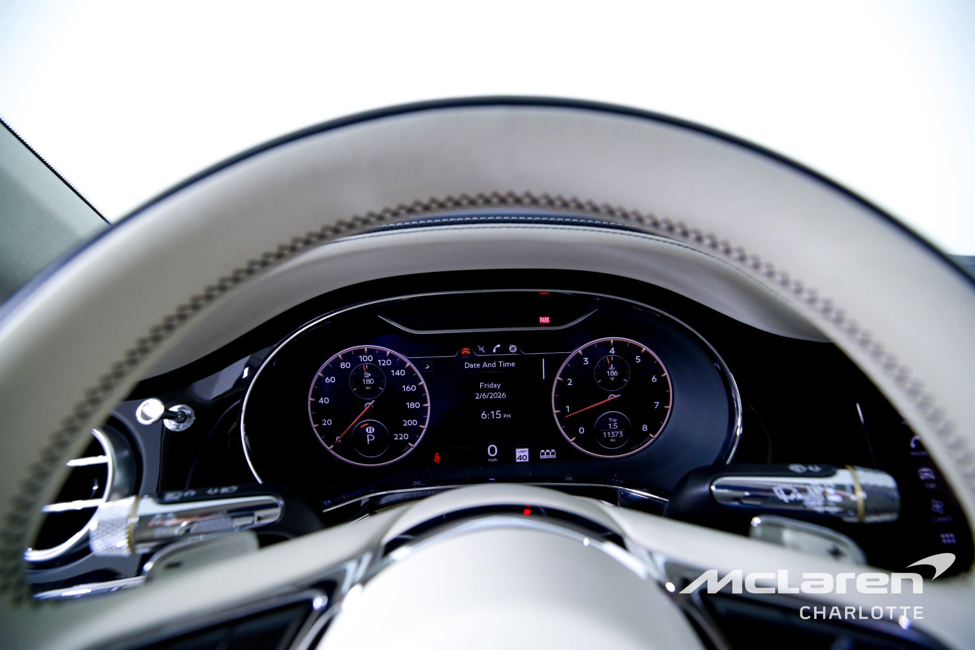 Used 2022 Bentley Flying Spur V8 image 13