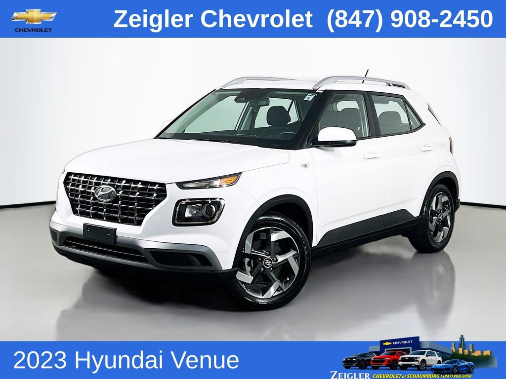 Used 2023 Hyundai Venue SEL w/ Cargo Package