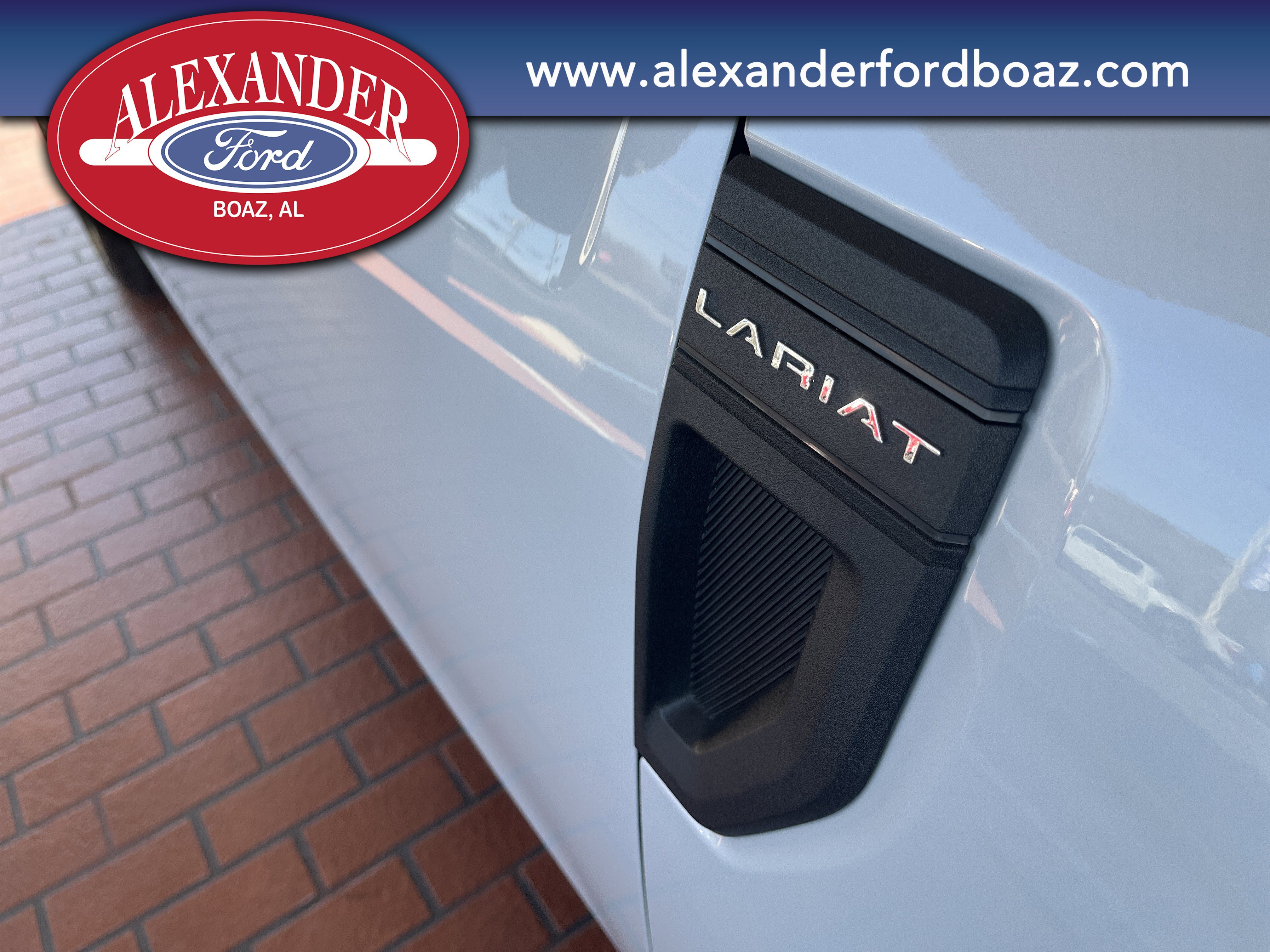 New 2026 Ford Maverick Lariat w/ 4K Tow Package image 7