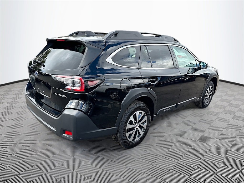 Used 2024 Subaru Outback Premium image 6