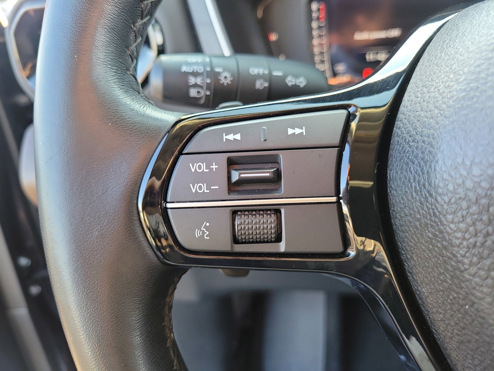 Used 2024 Honda Pilot Elite image 18