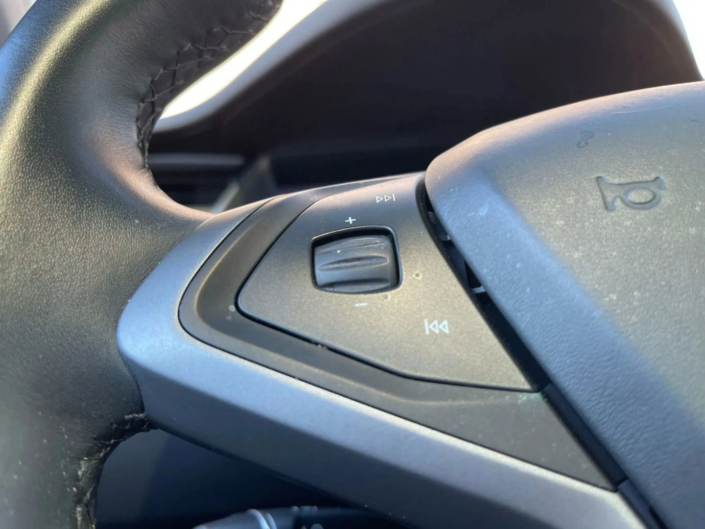 Used 2020 Tesla Model X Long Range AWD/4WD image 45