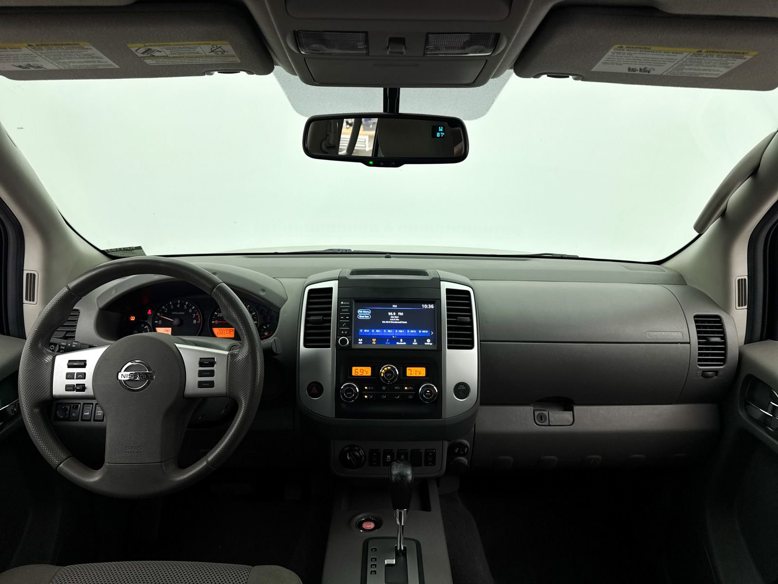 Used 2020 Nissan Frontier SV AWD/4WD image 18