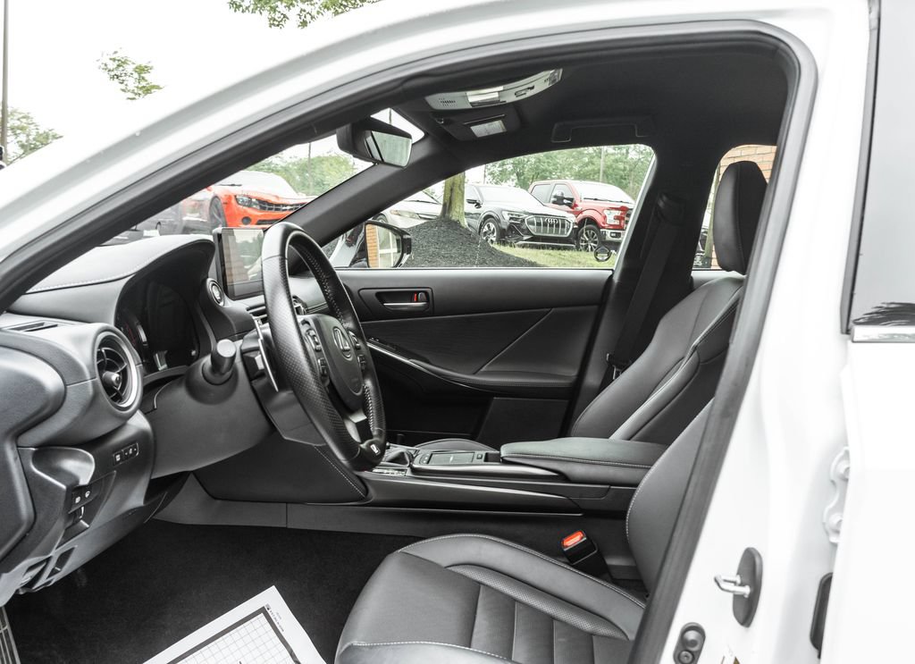 Used 2022 Lexus IS 300 F Sport AWD/4WD image 23