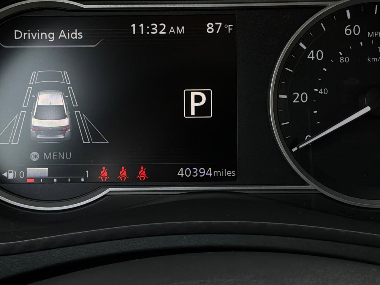 Used 2025 Nissan Versa SV FWD image 34