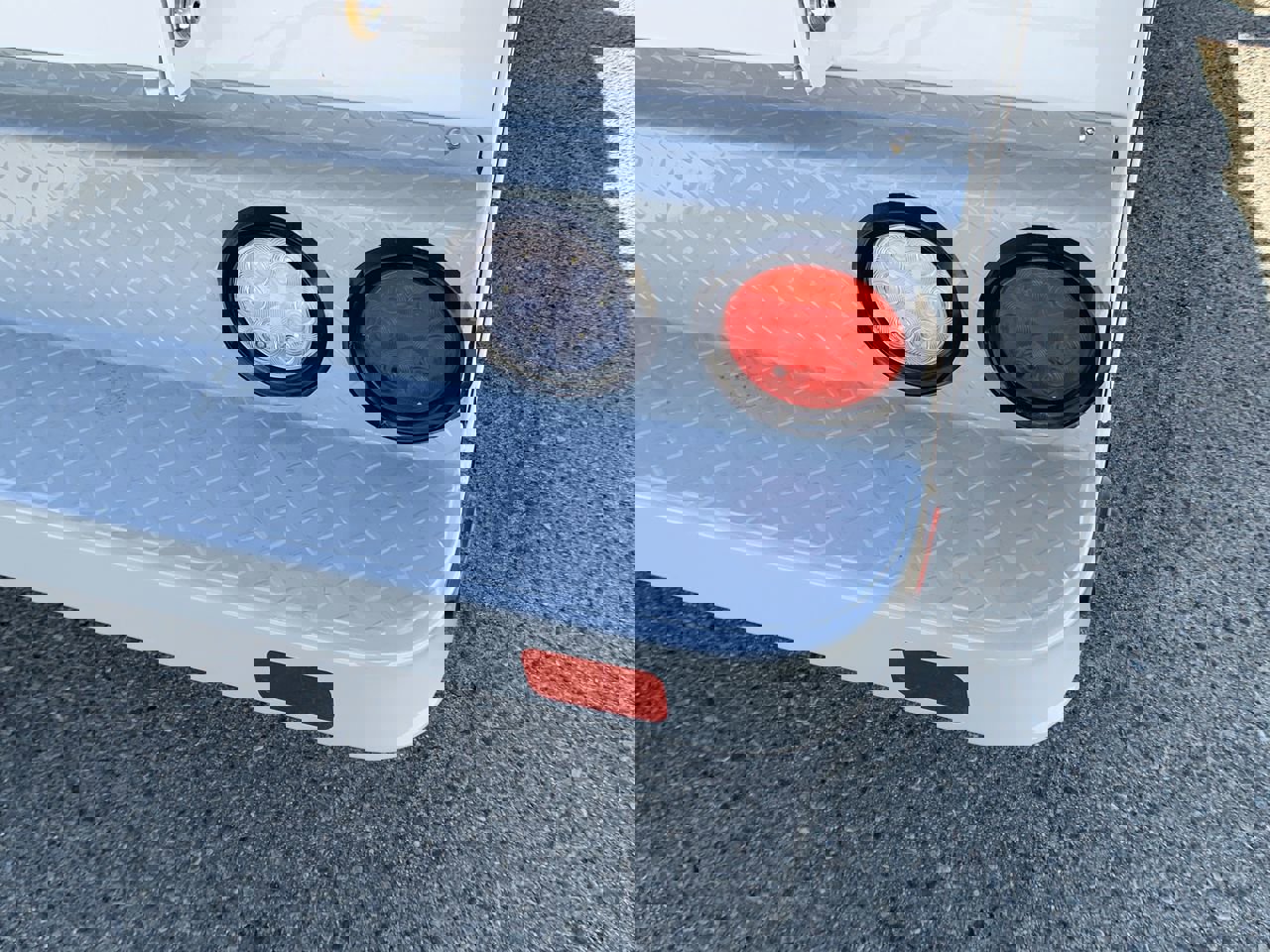 New 2026 Ford F250 XL w/ XL Chrome Package image 40