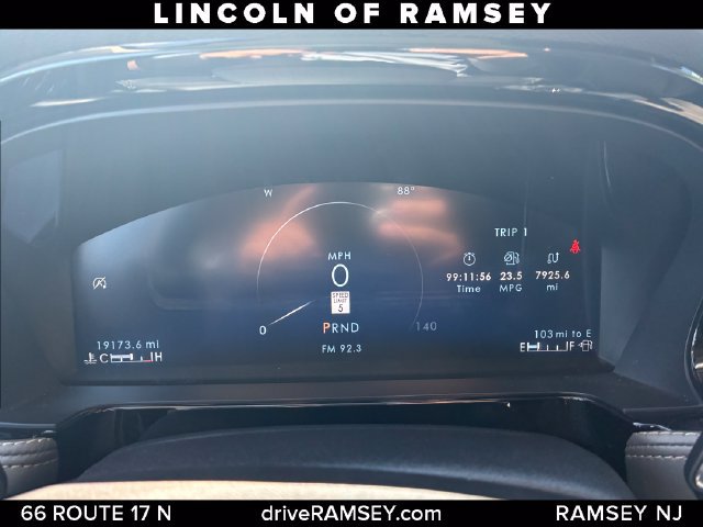 Certified 2023 Lincoln Corsair AWD image 16