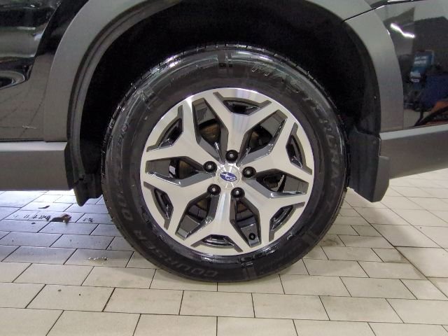 Used 2021 Subaru Forester Premium image 27