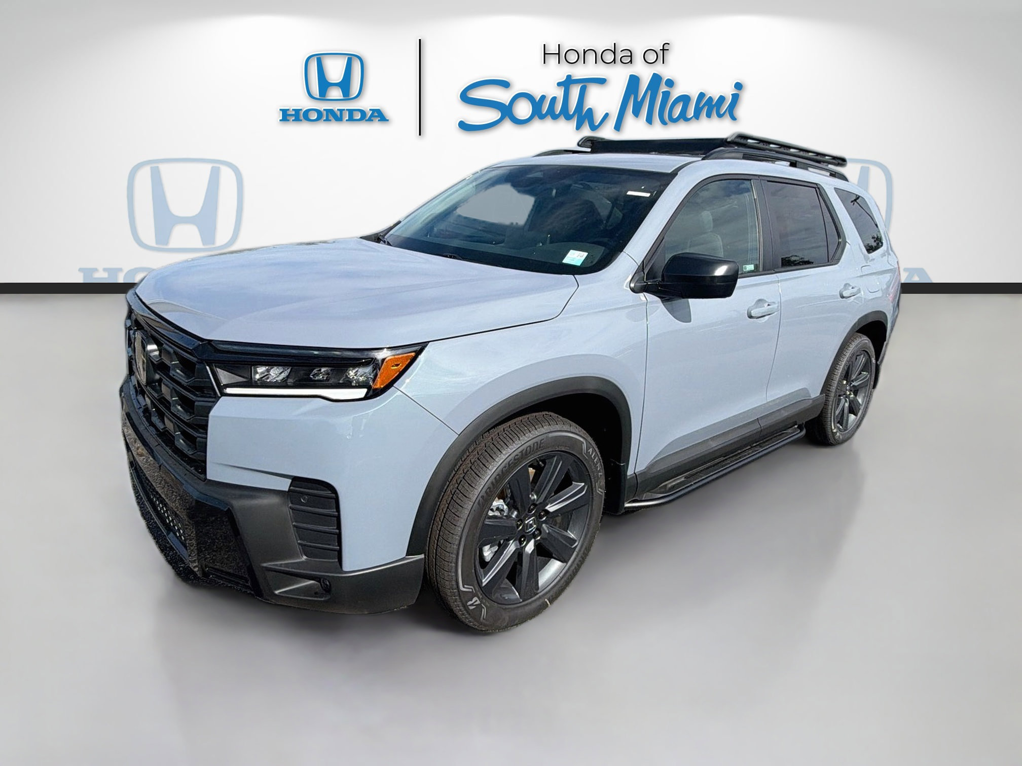 New 2026 Honda Pilot Sport image 3
