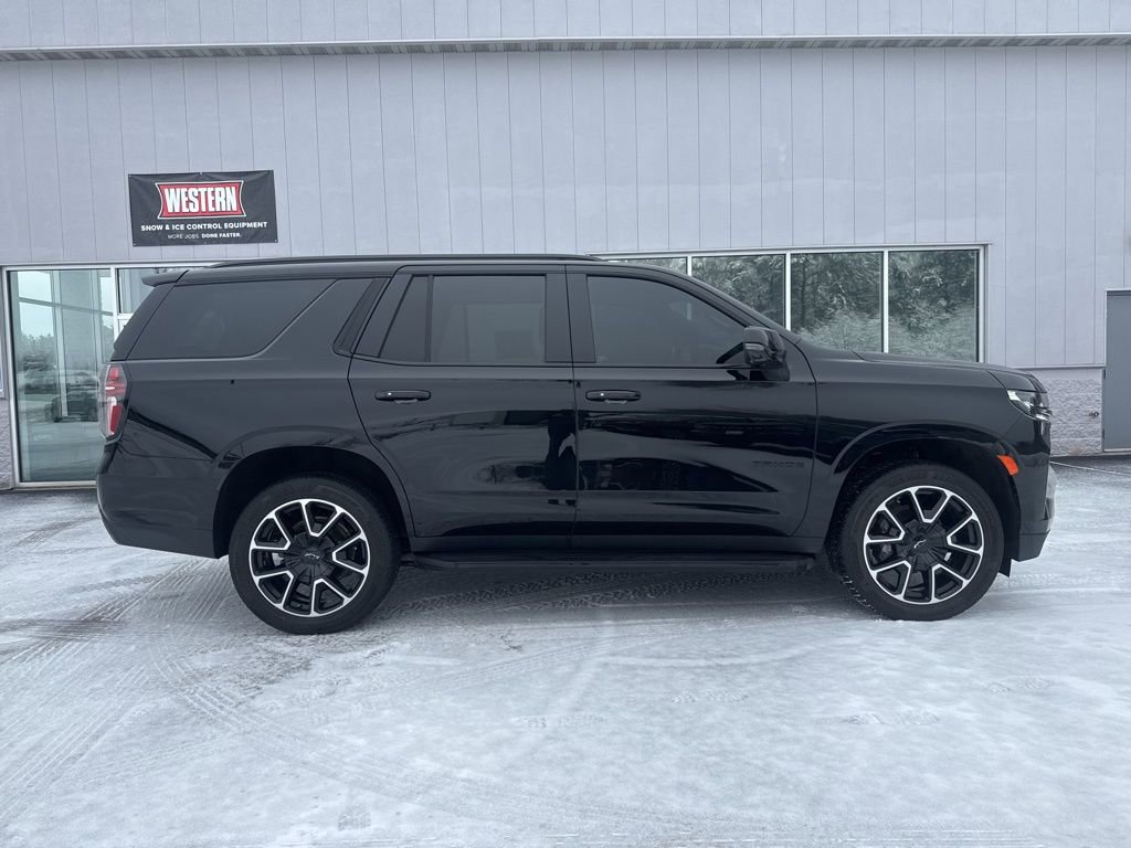 Used 2023 Chevrolet Tahoe RST w/ Luxury Package image 2