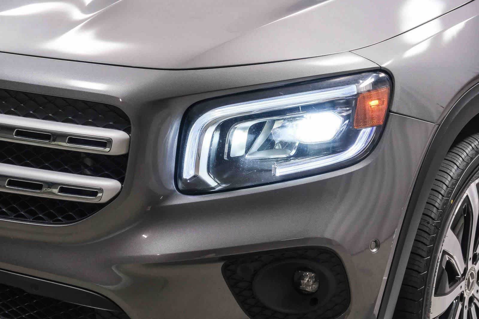 Used 2023 Mercedes-Benz GLB 250 image 12