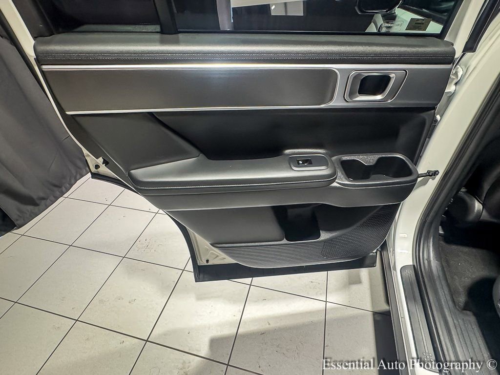 Used 2024 Hyundai Santa Fe XRT image 30