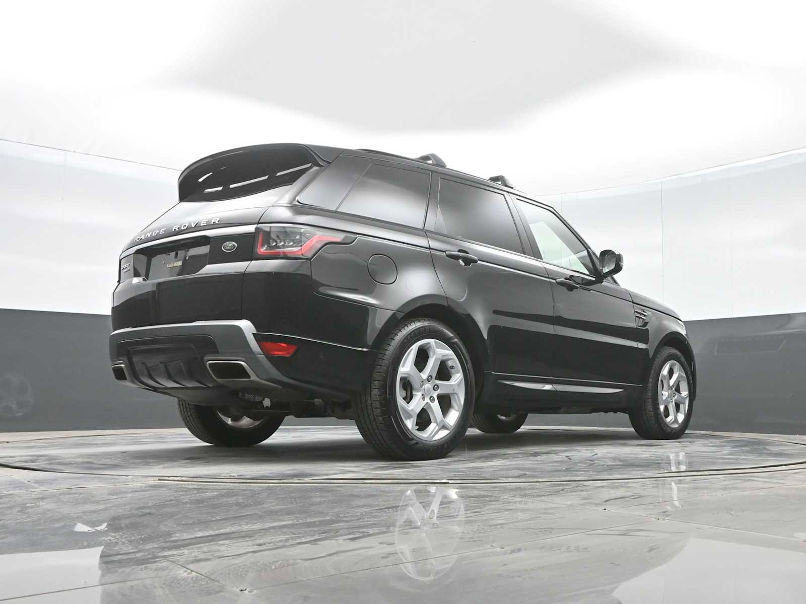 Used 2018 Land Rover Range Rover Sport HSE image 27