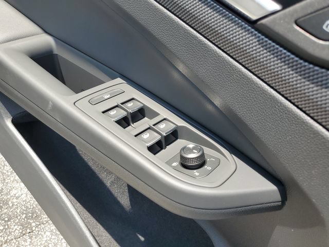 New 2026 Volkswagen GTI SE FWD image 30