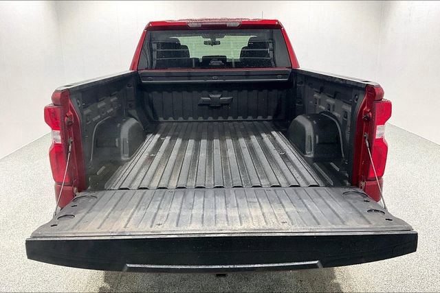 Used 2021 Chevrolet Silverado 1500 Custom w/ LPO, Dark Essentials Package image 7