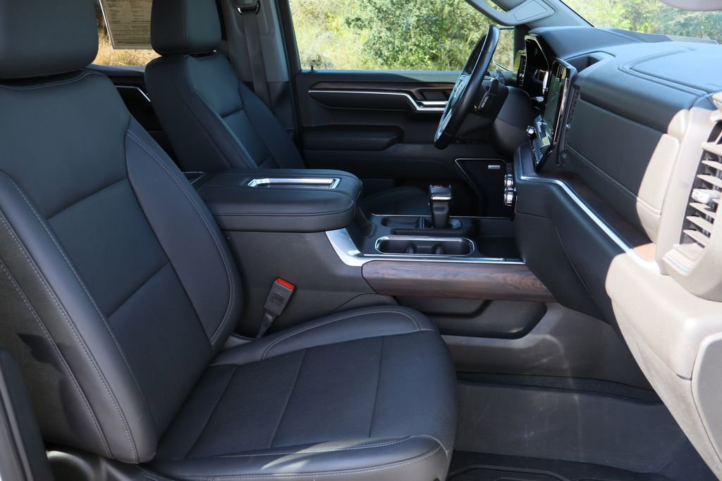 Used 2022 GMC Sierra 1500 SLT w/ SLT Premium Plus Package image 27