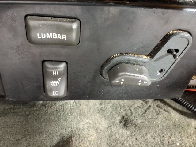 Used 2005 GMC Canyon SLE image 26