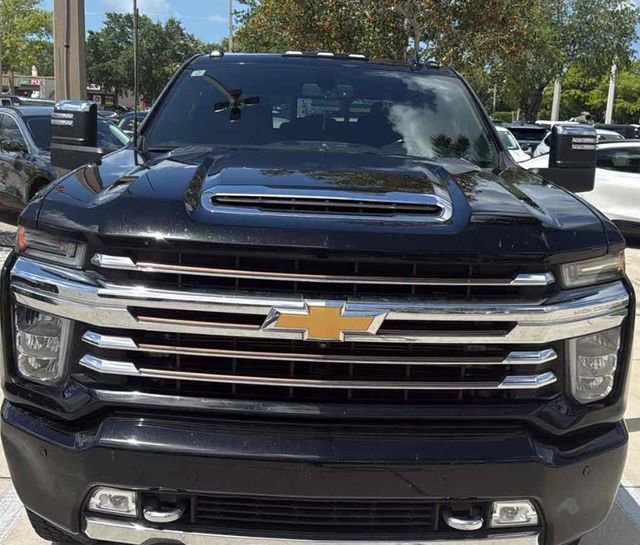 Used 2023 Chevrolet Silverado 2500 High Country image 1