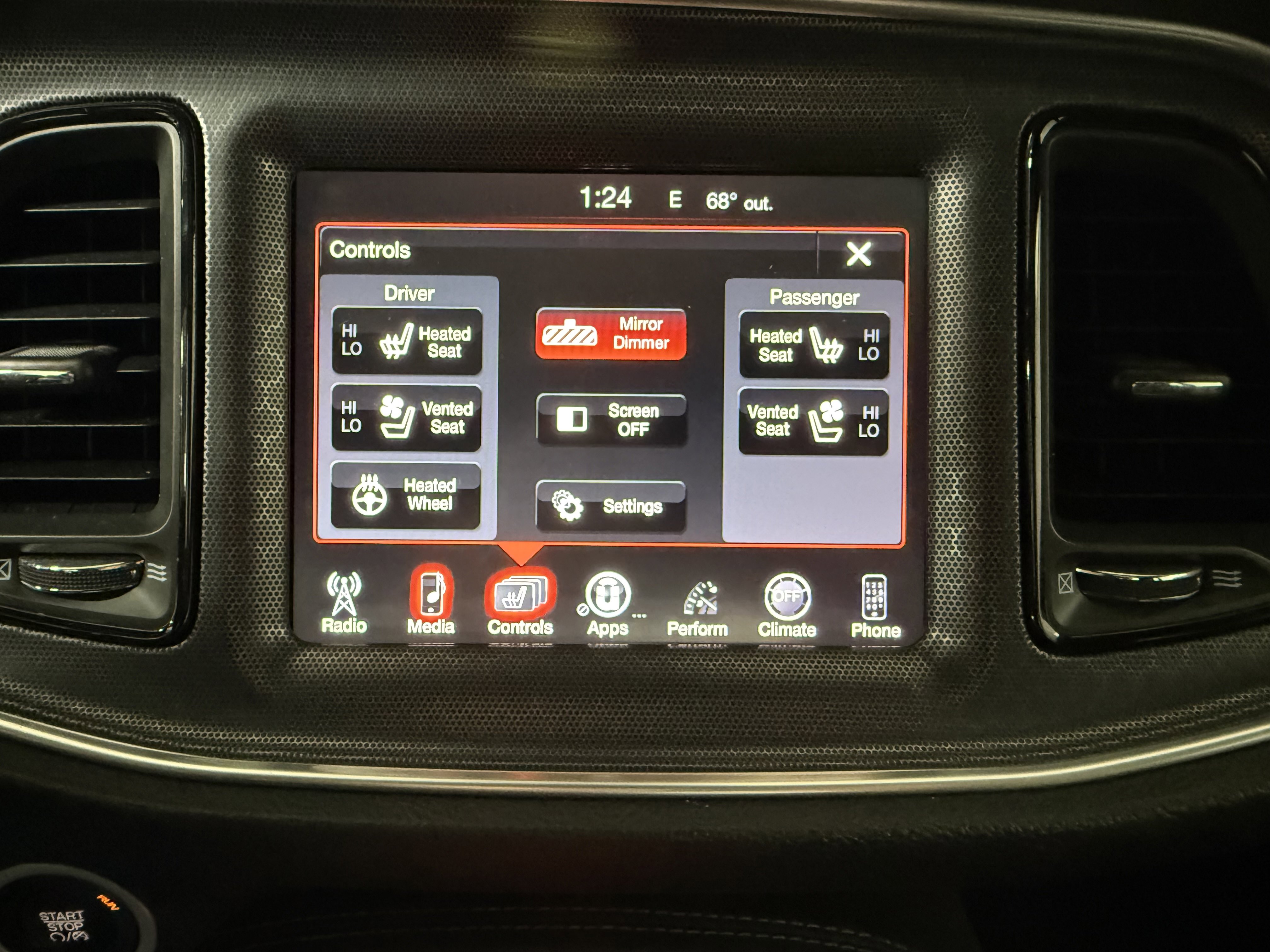 Used 2016 Dodge Challenger R/T Scat Pack RWD image 27