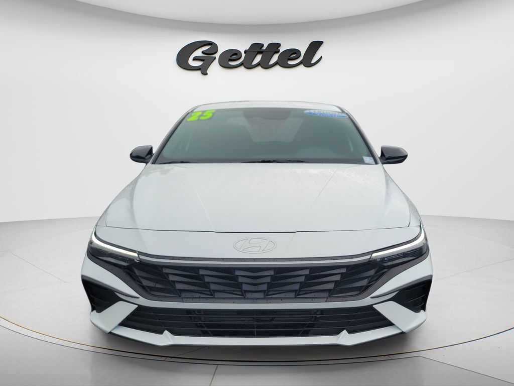 Certified 2025 Hyundai Elantra SEL FWD video 2