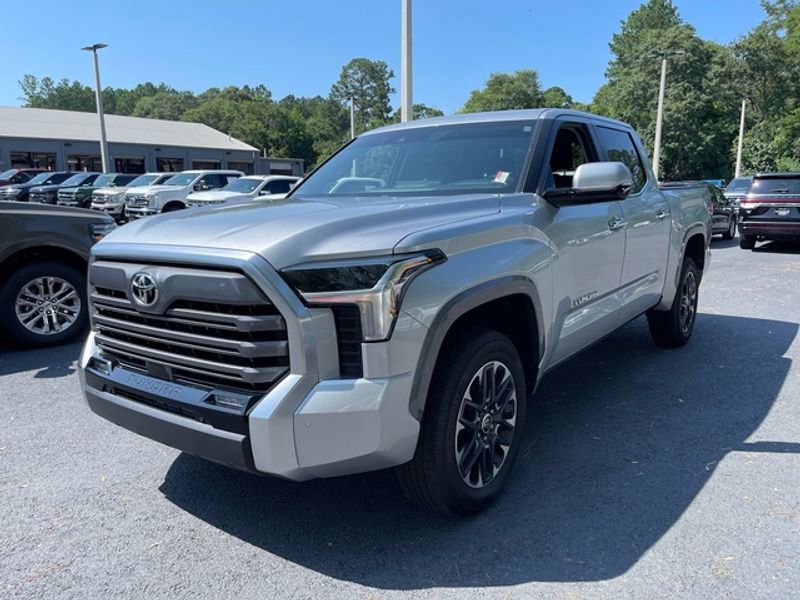 Used 2024 Toyota Tundra Limited image 3