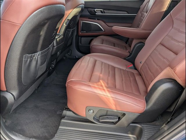 Certified 2024 Kia Telluride SX Prestige image 10