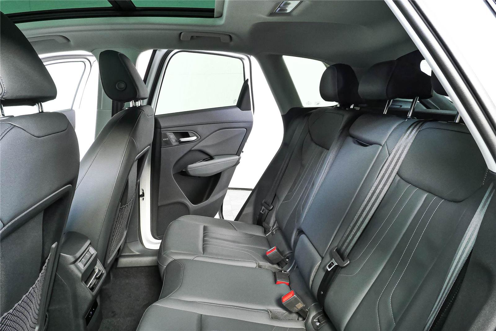 New 2026 Audi Q3 quattro 2.0T AWD/4WD image 23