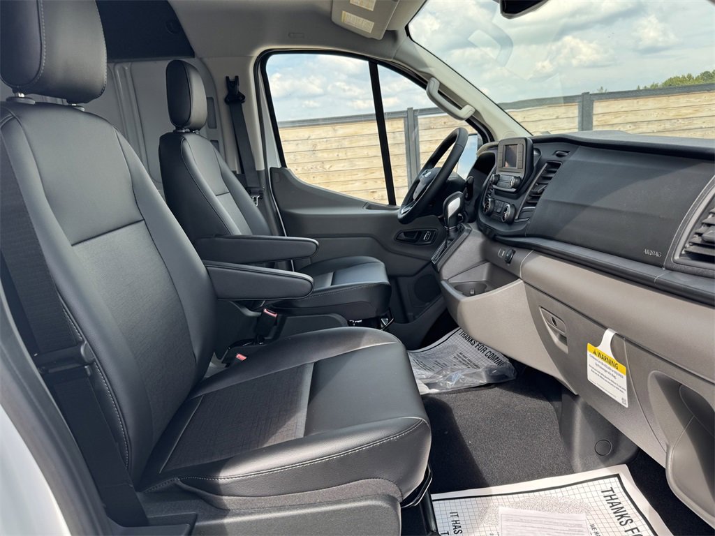 New 2025 Ford Transit 150 Low Roof AWD image 10