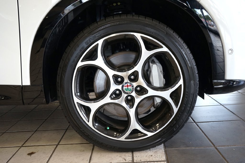 Used 2024 Alfa Romeo Tonale Ti w/ Active Assist Package AWD/4WD image 58