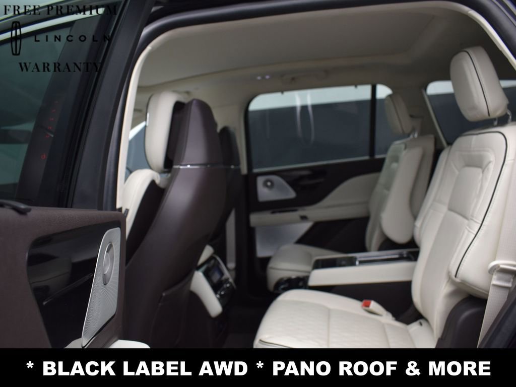 Used 2023 Lincoln Aviator Black Label image 12