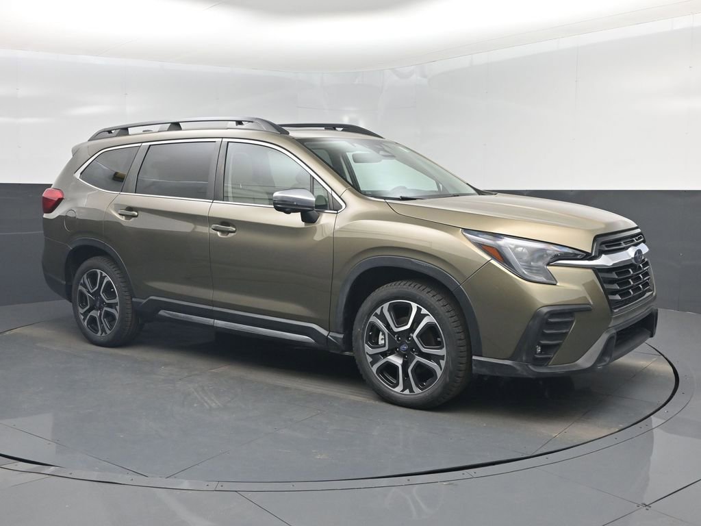 Used 2023 Subaru Ascent Limited w/ Technology Package