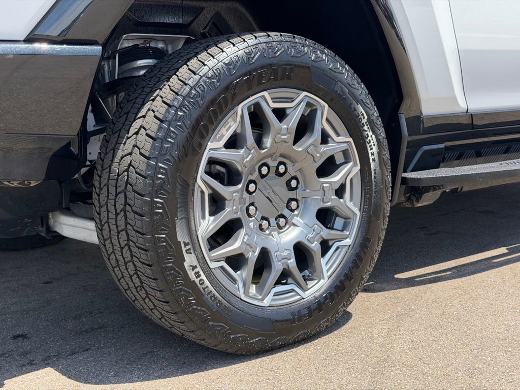 Used 2025 GMC Hummer EV 3X AWD/4WD image 25