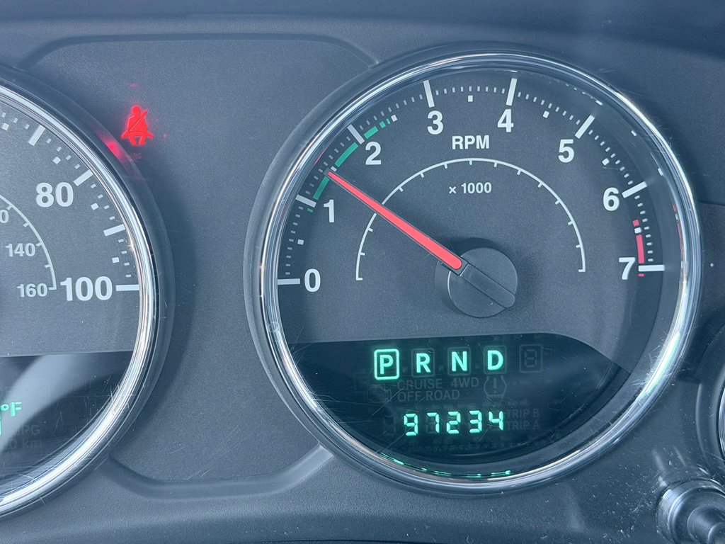 Used 2014 Jeep Wrangler Unlimited Sport image 11