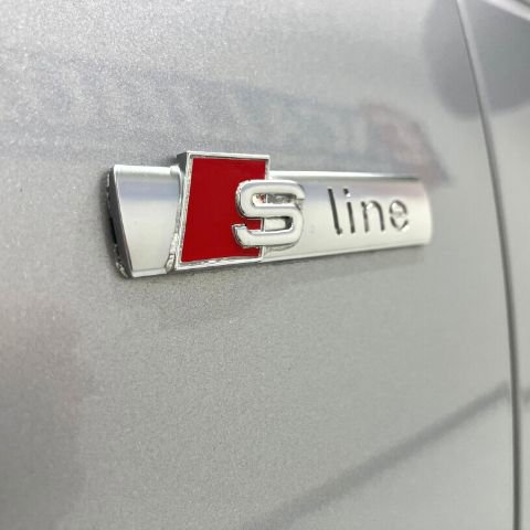 Used 2017 Audi A4 2.0T Premium Plus w/ Premium Plus Package image 8