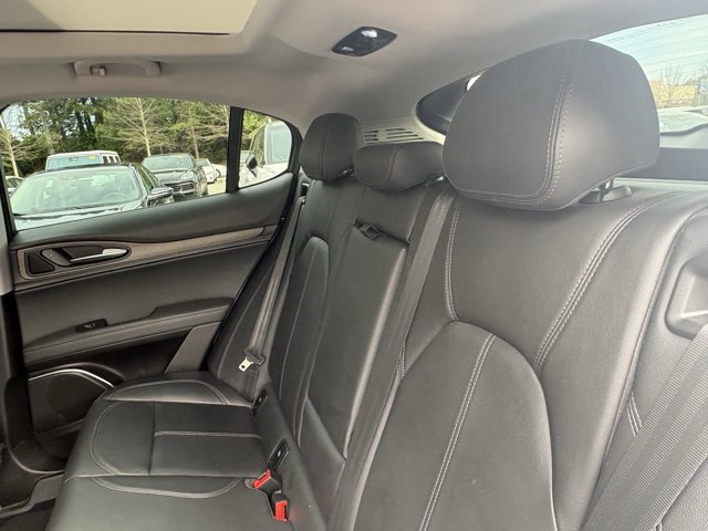 Used 2018 Alfa Romeo Stelvio Ti image 12