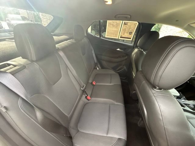 Used 2023 Buick Encore GX Preferred w/ Cold Weather Comfort Package AWD/4WD image 32