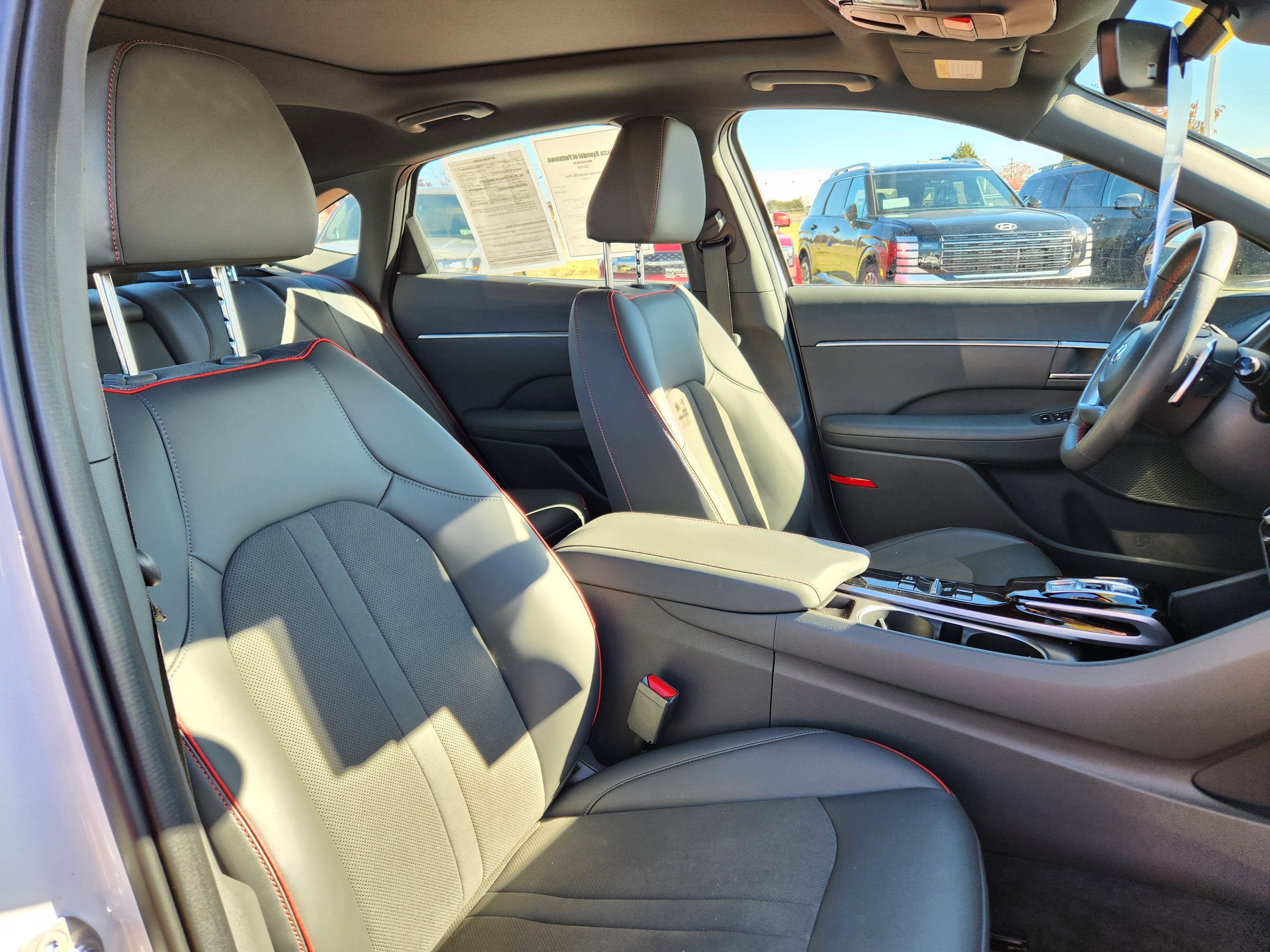 Used 2023 Hyundai Sonata SEL Plus image 17