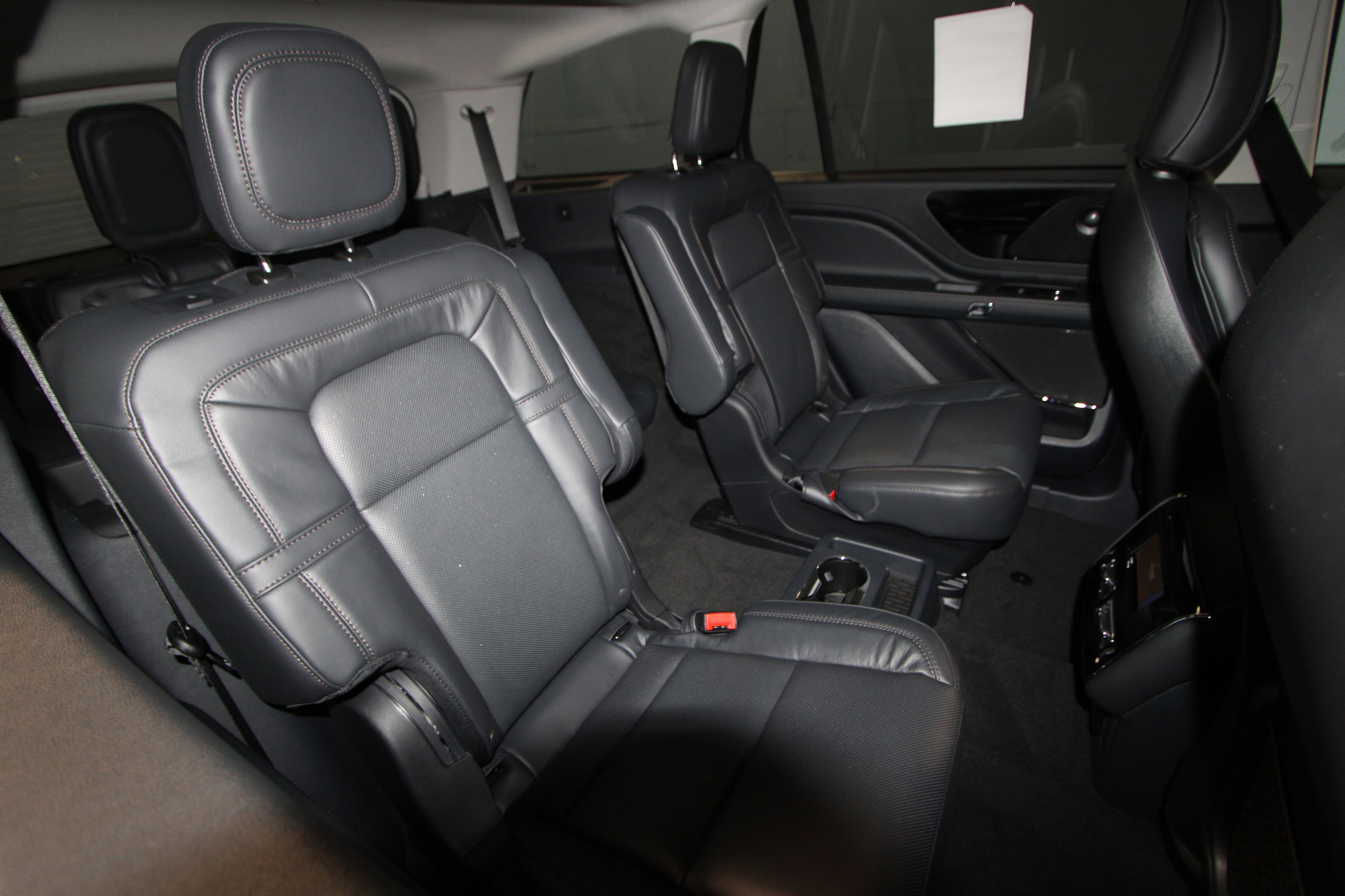 New 2026 Lincoln Aviator Reserve image 21