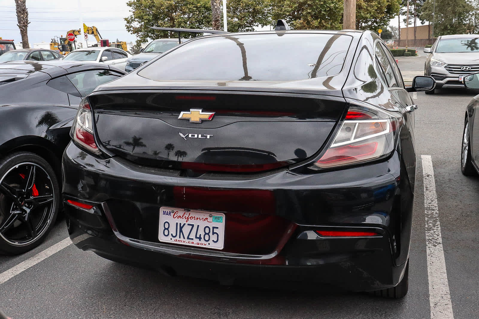 Used 2016 Chevrolet Volt LT w/ Comfort Package FWD image 13