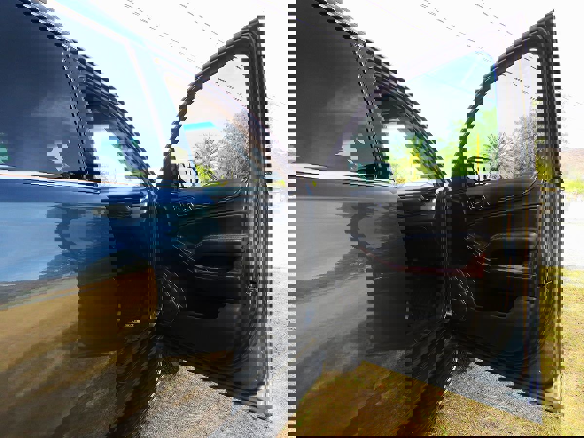 Used 2020 GMC Yukon XL SLE w/ Convenience Package image 15