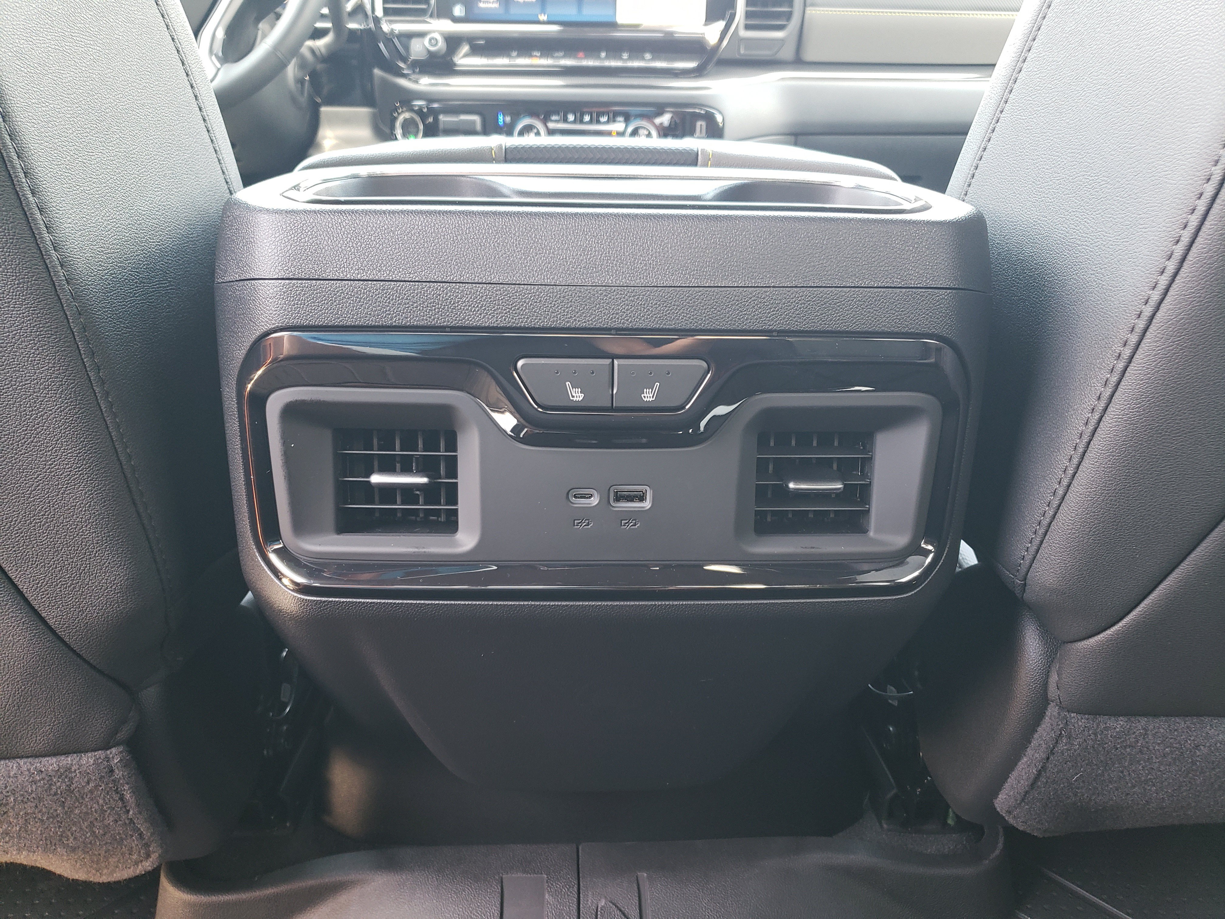 New 2026 Chevrolet Silverado 2500 ZR2 w/ LPO, Dark Essentials Package AWD/4WD image 36