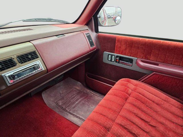 Used 1990 Chevrolet Silverado 1500 2WD Regular Cab image 24