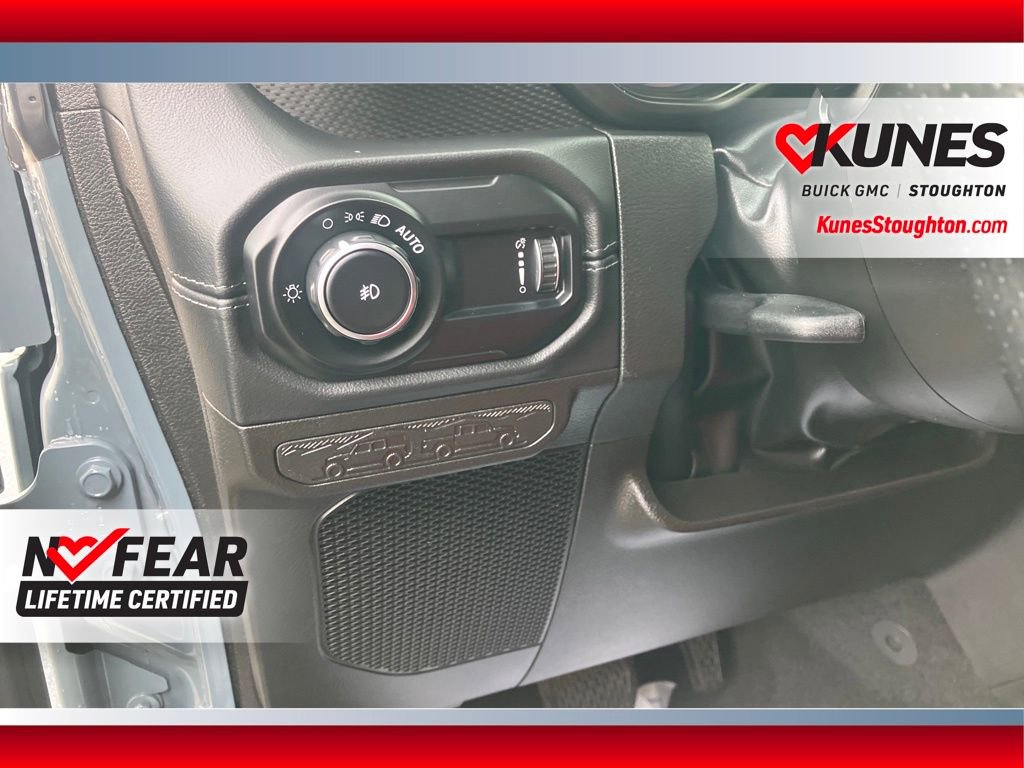 Used 2024 Jeep Wrangler Unlimited Rubicon 392 AWD/4WD image 14