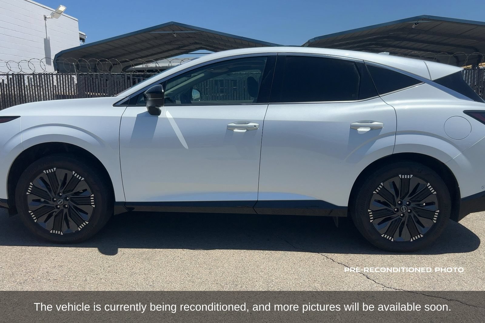 Used 2025 Nissan Murano Platinum w/ Cargo Package AWD/4WD image 9