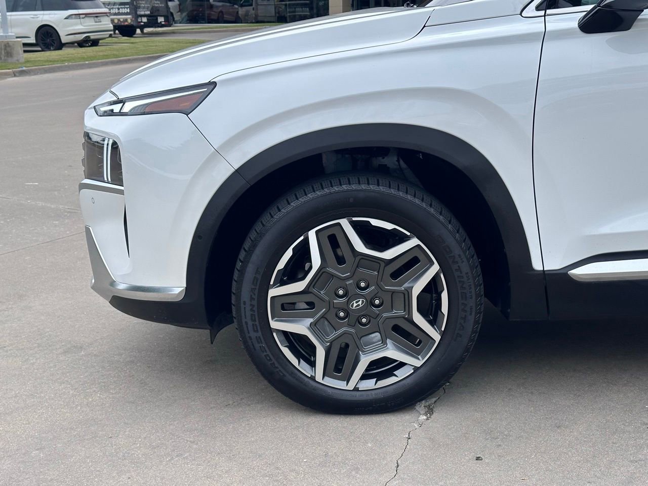 Used 2023 Hyundai Santa Fe Limited image 10