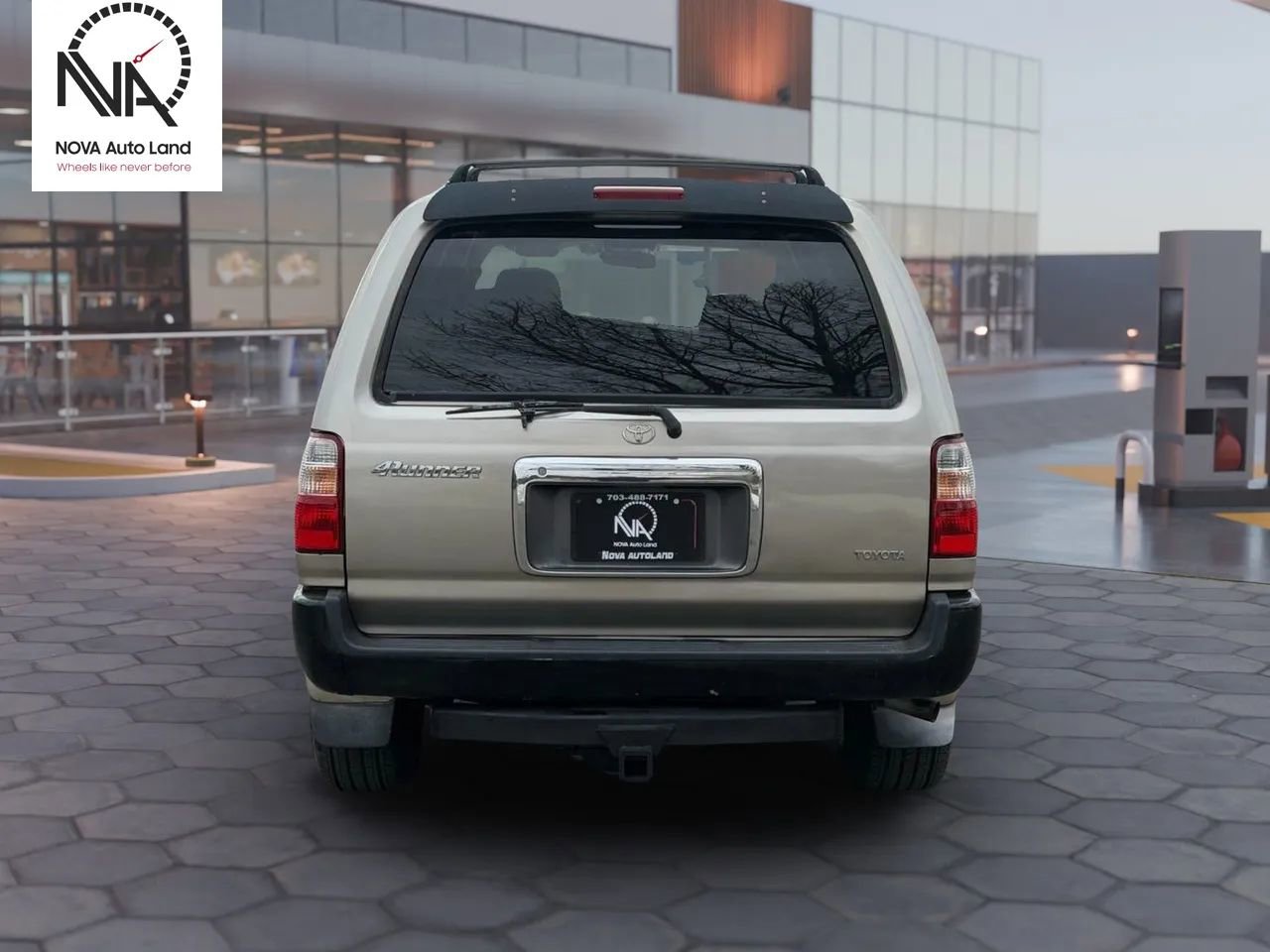 Used 2002 Toyota 4Runner SR5 image 3