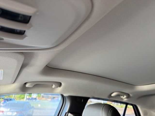 Used 2024 Buick Encore GX Sport Touring w/ Experience Buick Package image 17