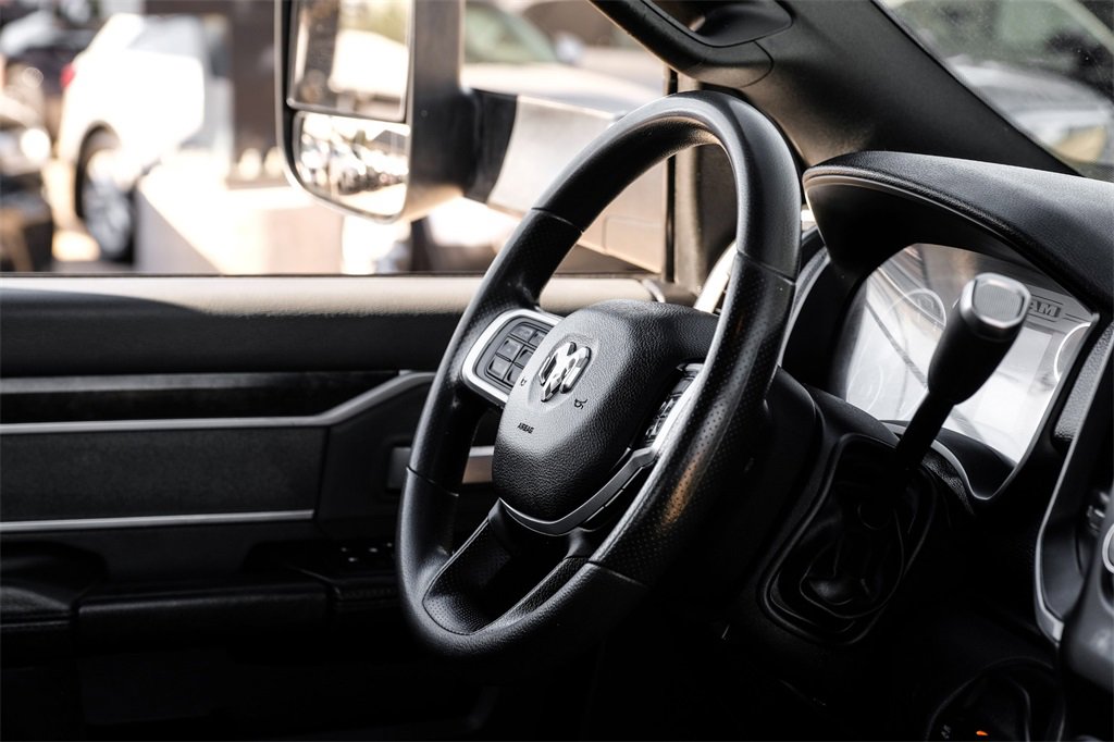 Used 2021 RAM 2500 Big Horn image 11