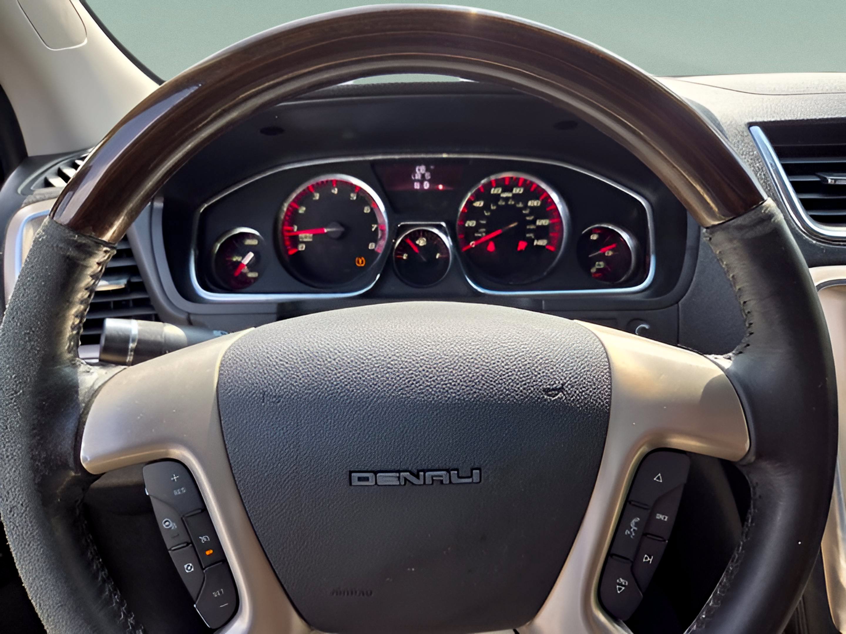 Used 2016 GMC Acadia Denali FWD image 14