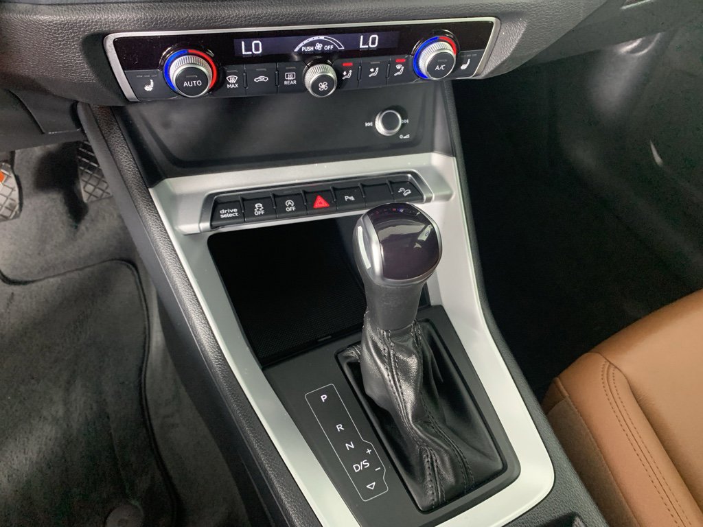 Used 2022 Audi Q3 2.0T Premium image 25